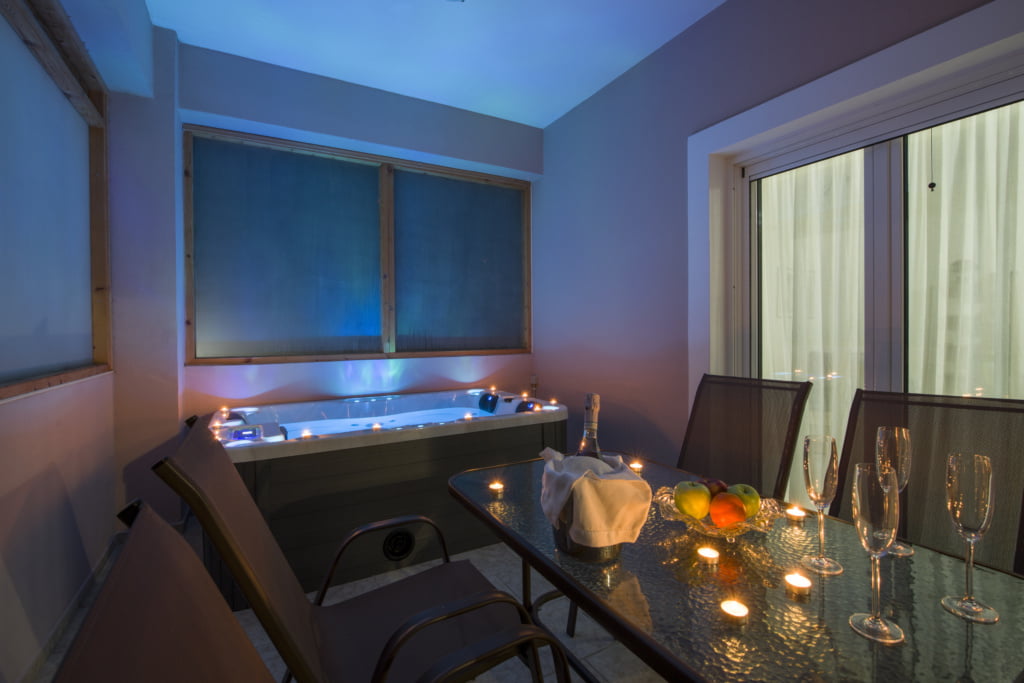 Hot Tub Room
